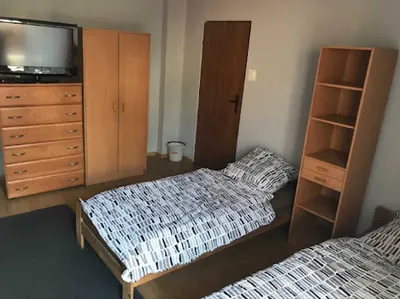 Tanie noclegi Ściegiennego 12 | Noclegi Pracownicze Sosnowiec